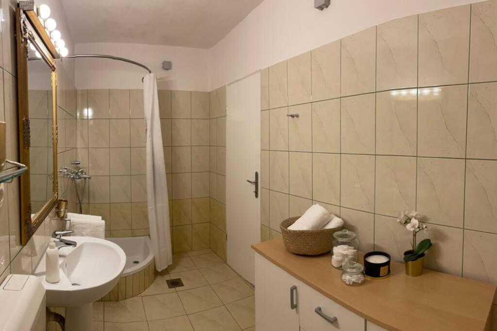 Seaview Pool Apartment-Lumiere, Island Hvar-Gdinj エクステリア 写真