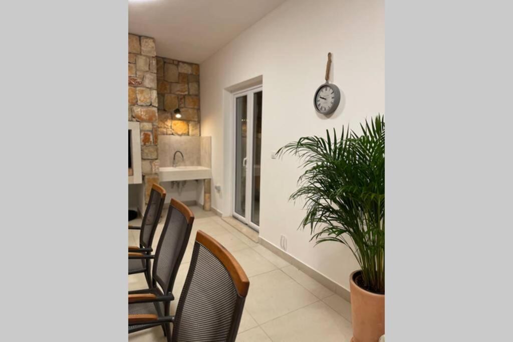 Seaview Pool Apartment-Lumiere, Island Hvar-Gdinj エクステリア 写真