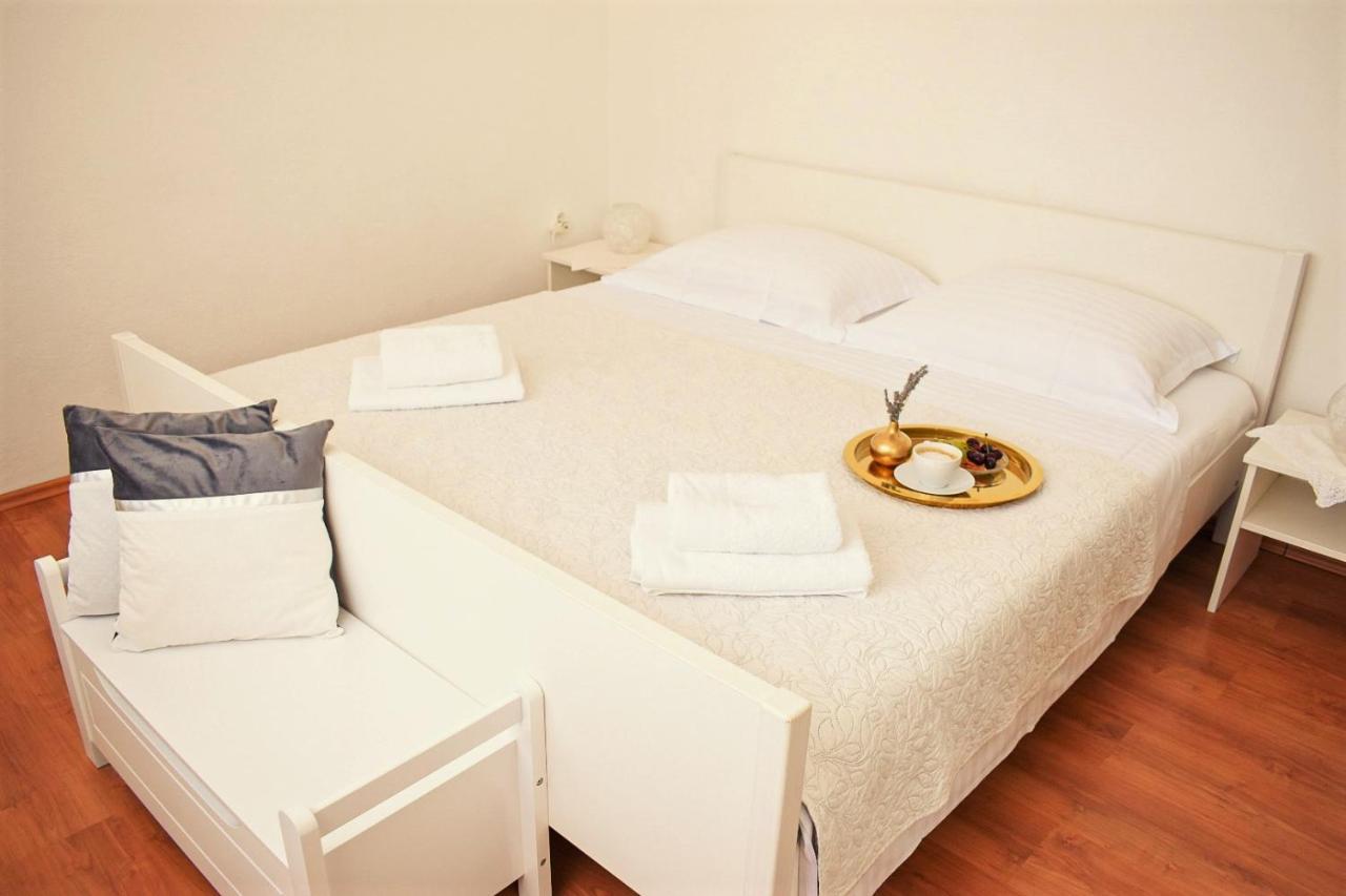 Seaview Pool Apartment-Lumiere, Island Hvar-Gdinj エクステリア 写真